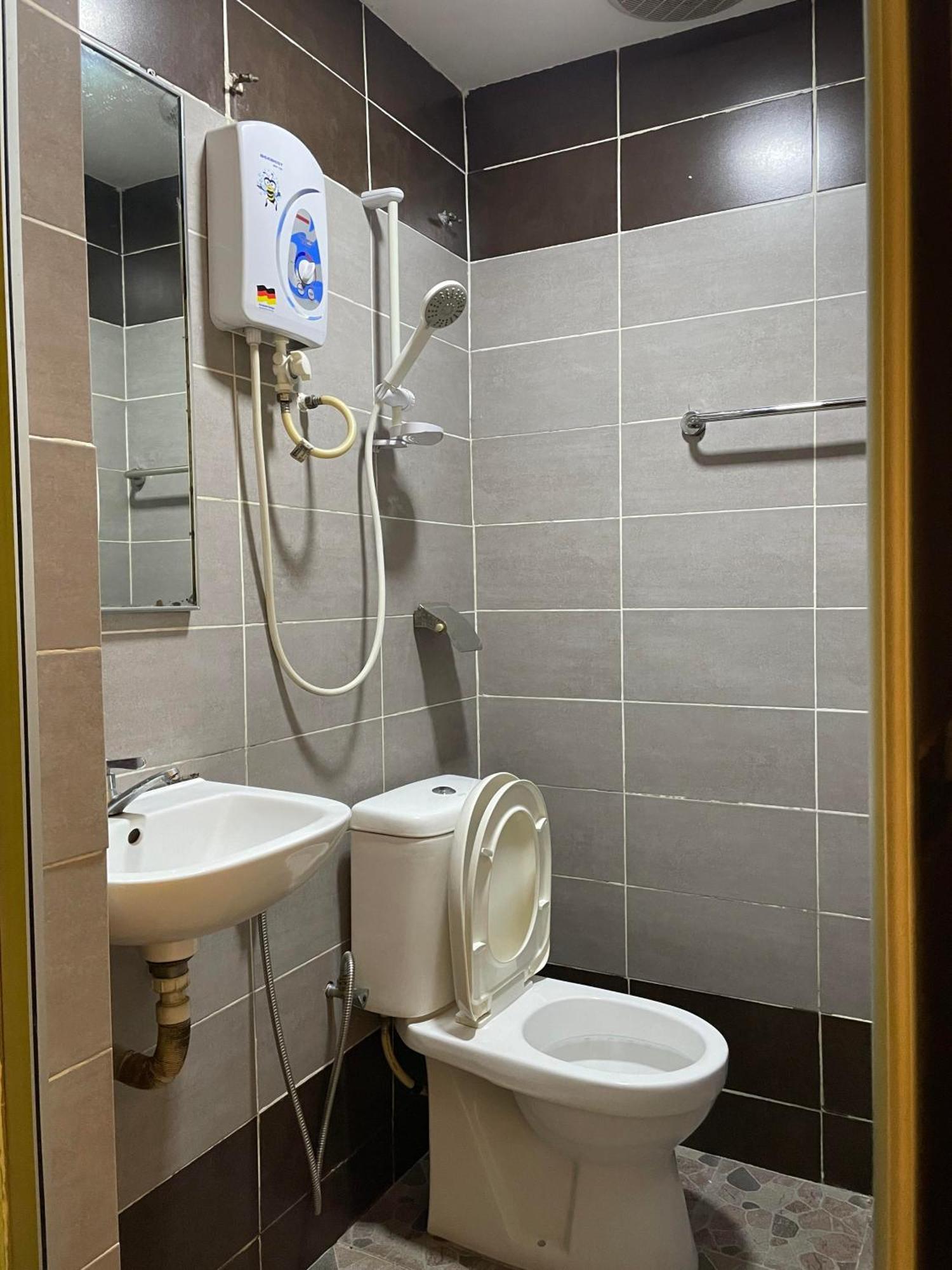 Hotel Rim Global Subang 수방자야 외부 사진